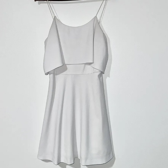 Alice + Olivia White Silk Blend Crepe Flounce Ruffle Popover Bodice Mini Dress - Picture 6 of 14